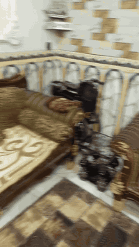 متاح تخم مستعمل اربع كراسي + قنفات ثنين كبار نضيف للتصال ***********
