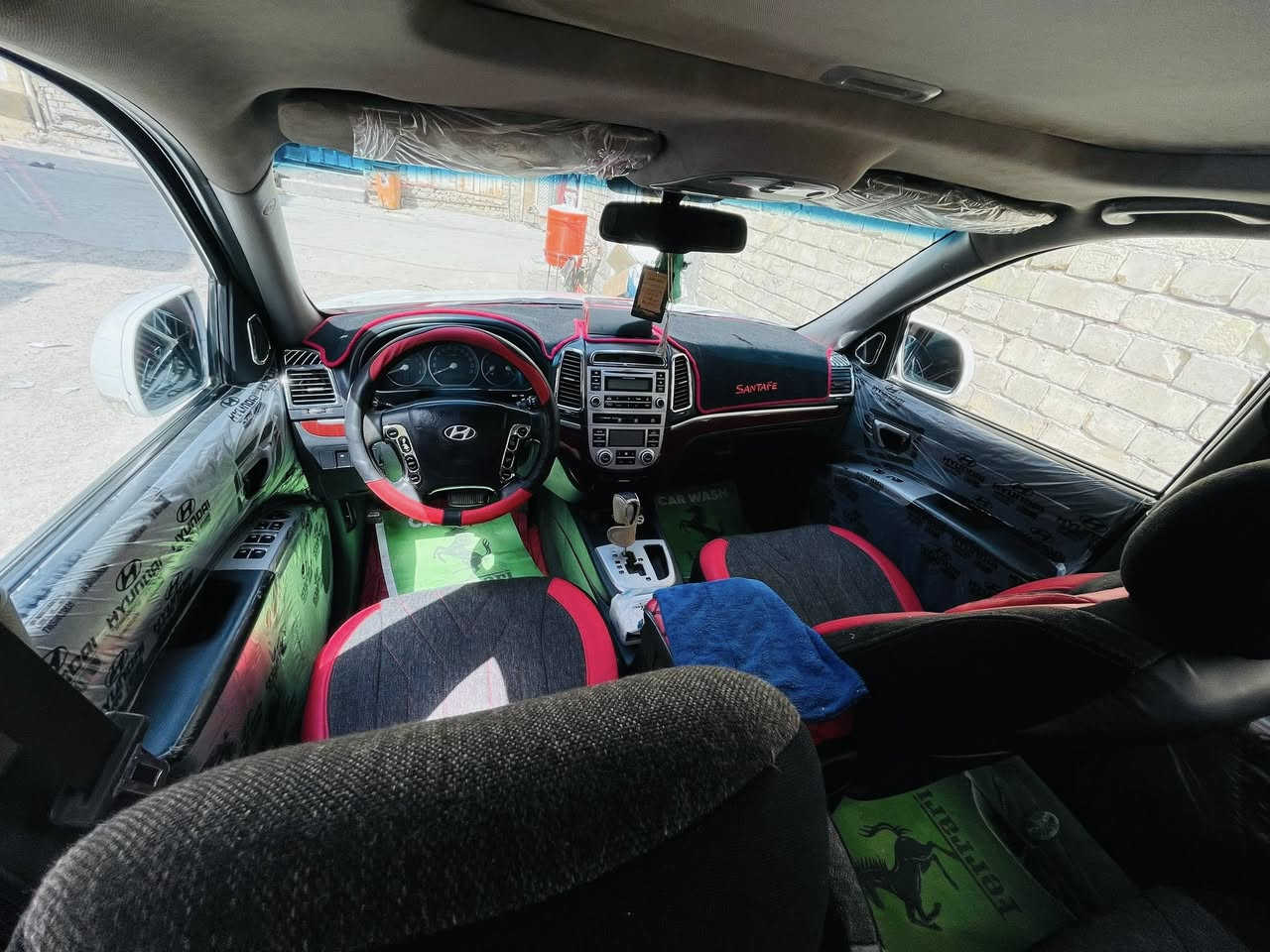 السلام عليكم سنتافيا للبيع موديل 2009 خليجي 6سلندر
فول مواصفات عده البصمه 
مري شفط فتحه سقف تحكمات ستيرن فور ويل 
دوشمه وارضيات وتغليف بيبان جدد 
السونر مرفق مع بالصور  
بغداد/مدينه الصدر/للاستفسار ***********
