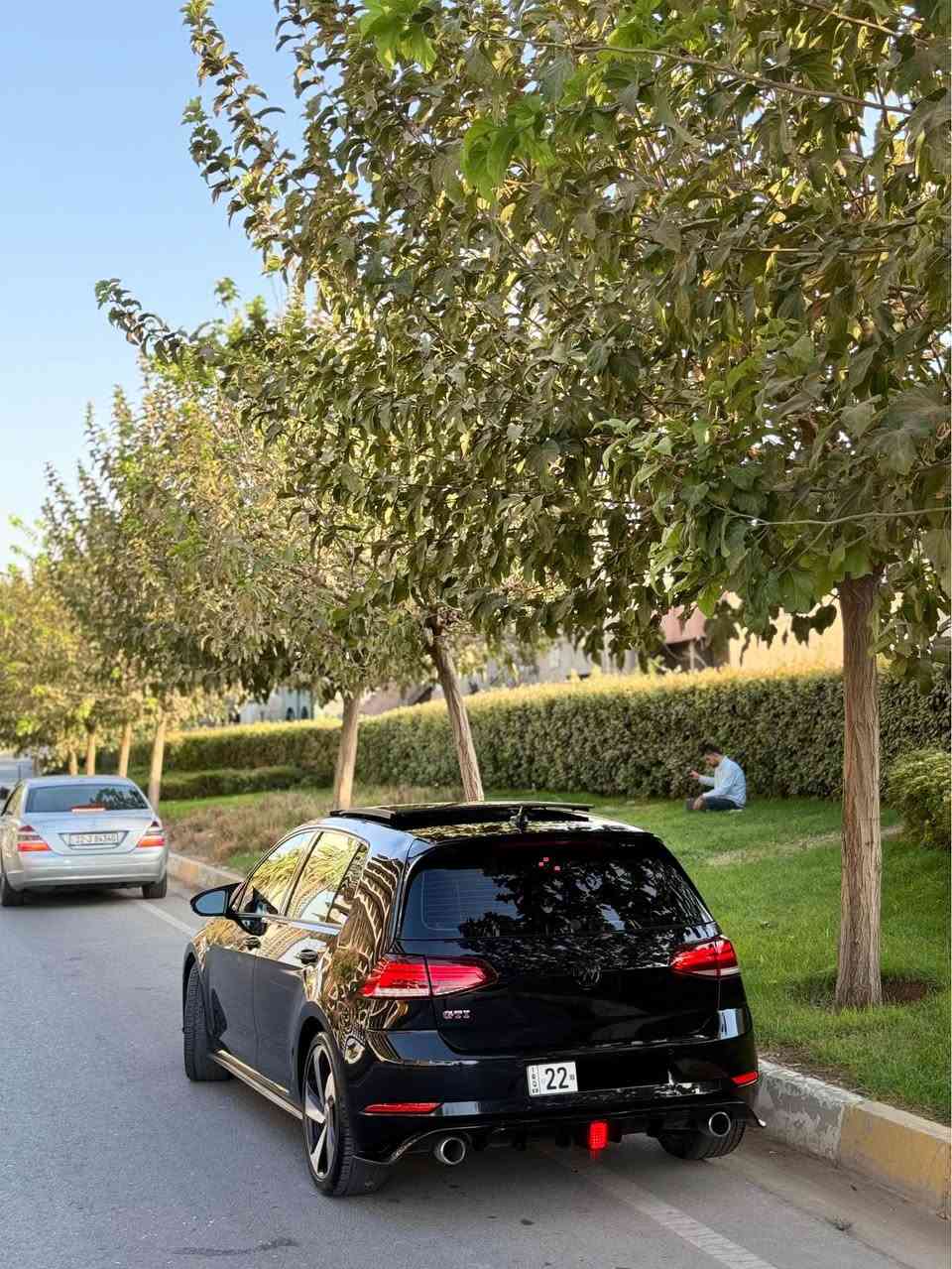 Golf GTI 2021 Autobahn
‎فول موصفات کەنەدی راداري ٣٦٠ پيش و پشتي وي ته نيشته كاني كامل  حساس و رادرا و خەتیی جادە ، گير له سوكان کوشین  كارەبايي  و هیتەرە شاشە گەورە و  ٥ مودی لێخورین 
ECO-Comfort-Normal-Sport-Custom
-پانۆرامایە لايتەكان داینامیکە له گه ل سوكان اسوريتەوه Emplefayare بیلادی تیدایە سەماعەکانی مارکەی Fyndaraو شاشەی Fyndara سه نه وي نويه هه زه ي نوێیە  هي بنه خومه يەك گلوپ لە شاشەی پي نيه سیارەکە اوتۆ پارکە اوتۆ هۆلدە لایت بیلادە هەموو شتەکی بەشەرت 61 هەزارKM رۆیشتوە 
چاملخ و بۆنیت سبوخە دەحامیشی بیلادیە و شانەکی قۆپەکی گچکەی هەیە و ٢ جێ pdr پەرەشوت سوکان و شان تەقیەو سوکان بیلادی داندرایتەوە و سيستم كرايتەوە 
Viber -Whatssapp  -*********** أربيل, العراق
