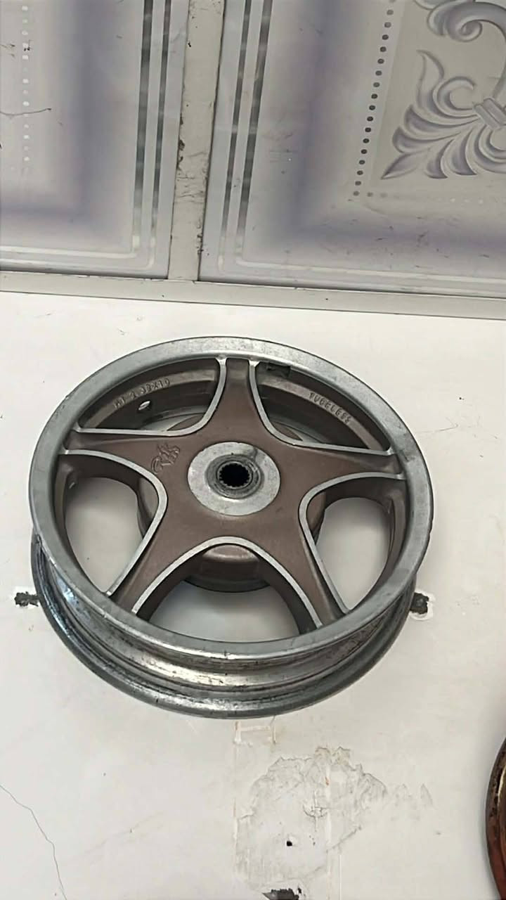 للبيع سعر خاص


**إذا كنت صاحب هذا الإعلان وتريد حذفه لأي سبب، رجاءا أرسل رسالة إلى الدعم الفني**