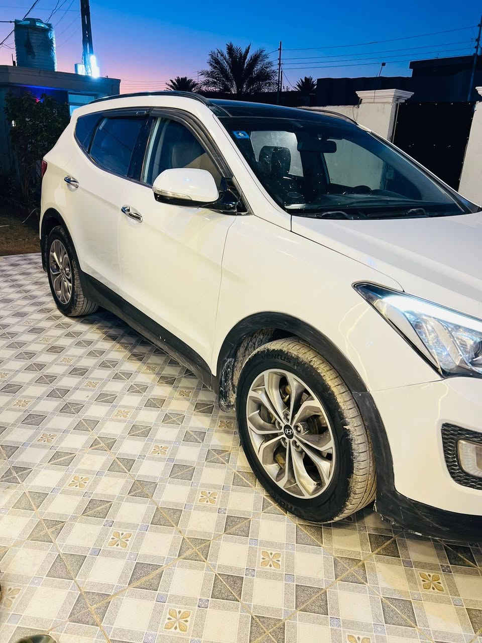 بيع مستعجل هونداي سنتافي موديل 2015 ( خليجي )
فول مواصفات 1/1
رقم بغداد دولي وهزه وسنويه 
جديده تحويل مباشر
مكينه 6 سلندر خير من الله 
السياره مكفوله من الظربه 
والتبديل فقط تكحيلات
المكان بابل

ال💎ــسعـر 🟥 :: رقم (1) تلـقـائـي 📮

رقم صاحب ســـيـارة :: ***********
