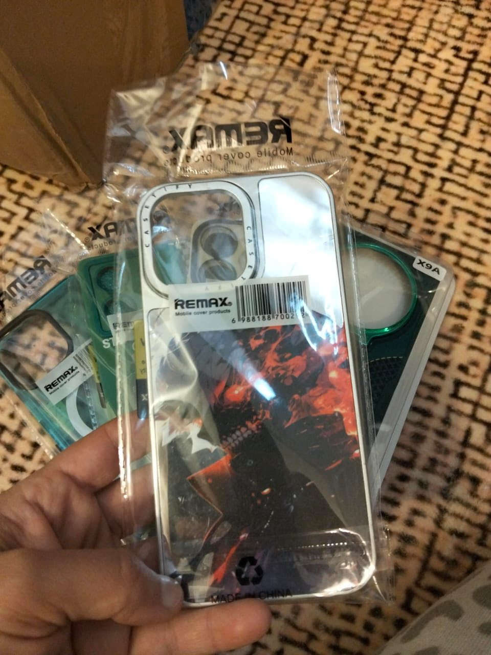 عرض خاص 500 كفر بسعر 50 الف توصيل لجميع المحافضات ايفون هونر انفنكس هوت موديلات حديثه ***********
