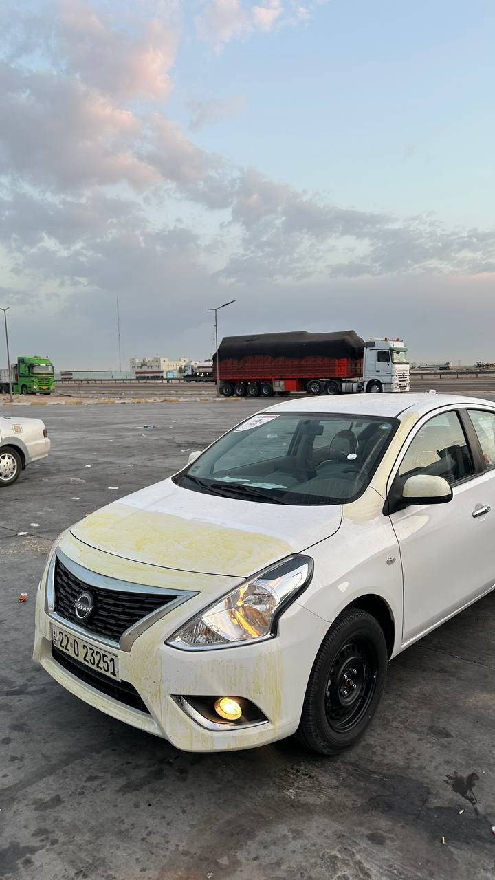 السلام عليكم سياره سني 2025 كفاله عامه ماشيه 2000 بعدها زيرو مدوشمه هندي ام لبليته الزركه شاشه جبيره اندرويد مامتعوبه استخدام شخصي كفاله حتئ من الزلغ ع وضع الشركه شركه الرحمه حره العنوان البصره الجبيله شارع مول تايم سكوير
السعر /130 وبيها مجال بسيط 
الرقم /***********. بس واتساب
الرقم ***********.  متواجد سيم كارت
