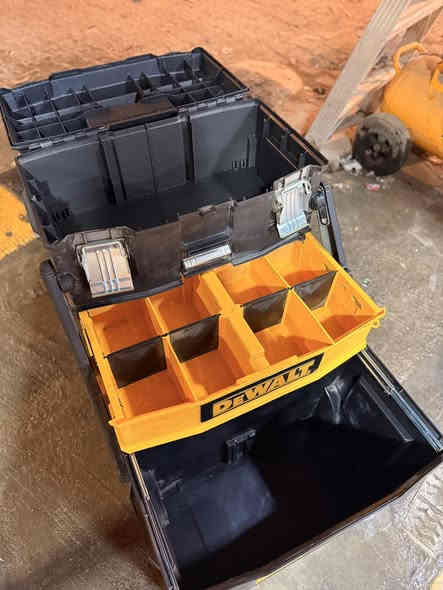 🔹متوفر حقيبة ديولت 3 طوابق 
🔹عربانة ام تايرات
🔹عرض 73 
نزال 43
عرض 53
صنع امريكي 🇺🇸🇺🇸🇺🇸
🔹سعة 88 لتر 
🔹العنوان : بغداد الكرادة  قرب تقاطع الاورزدي 

🔹للاستفسار او اتصال : 
خاص او على ***********

🔹متوفر خدمة توصيل

تيك توك www.tiktok.com/@userdcp33jbafs

موقع المعرض Use Waze to drive to العمل, شارع الاورزدي, Baghdad, Baghdad Governorate: https://waze.com/ul/hsvzt6tqvu

https://www.messenger.com/channel/.              رابط القناة 100064652867699
