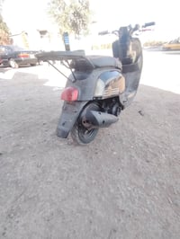 بوليس • ٢٠٠٧ • مكينة خرسة