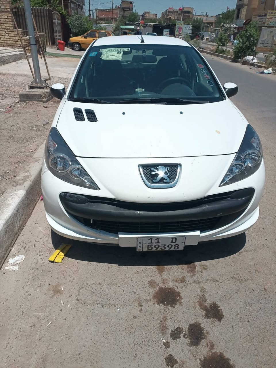 السلام عليكم بيجو 206 موديله 2012 بيهه نواقص العقل واكف المكان الشعب بغداد السعر 35 وبيهه مجال رقم الهاتف ***********
