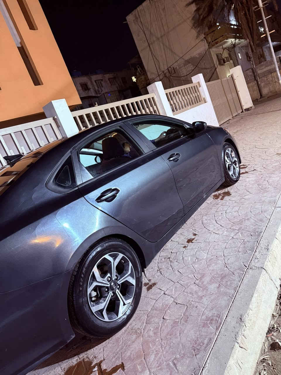 السلام عليكم كيا فورتي 2019 لون إسمنتي كير at المرغوب وارد امريكي  ماشيه 88 حادثه جاملغ خلفي وجنطه رايده 130  التواصل على هاذه رقم ***********
