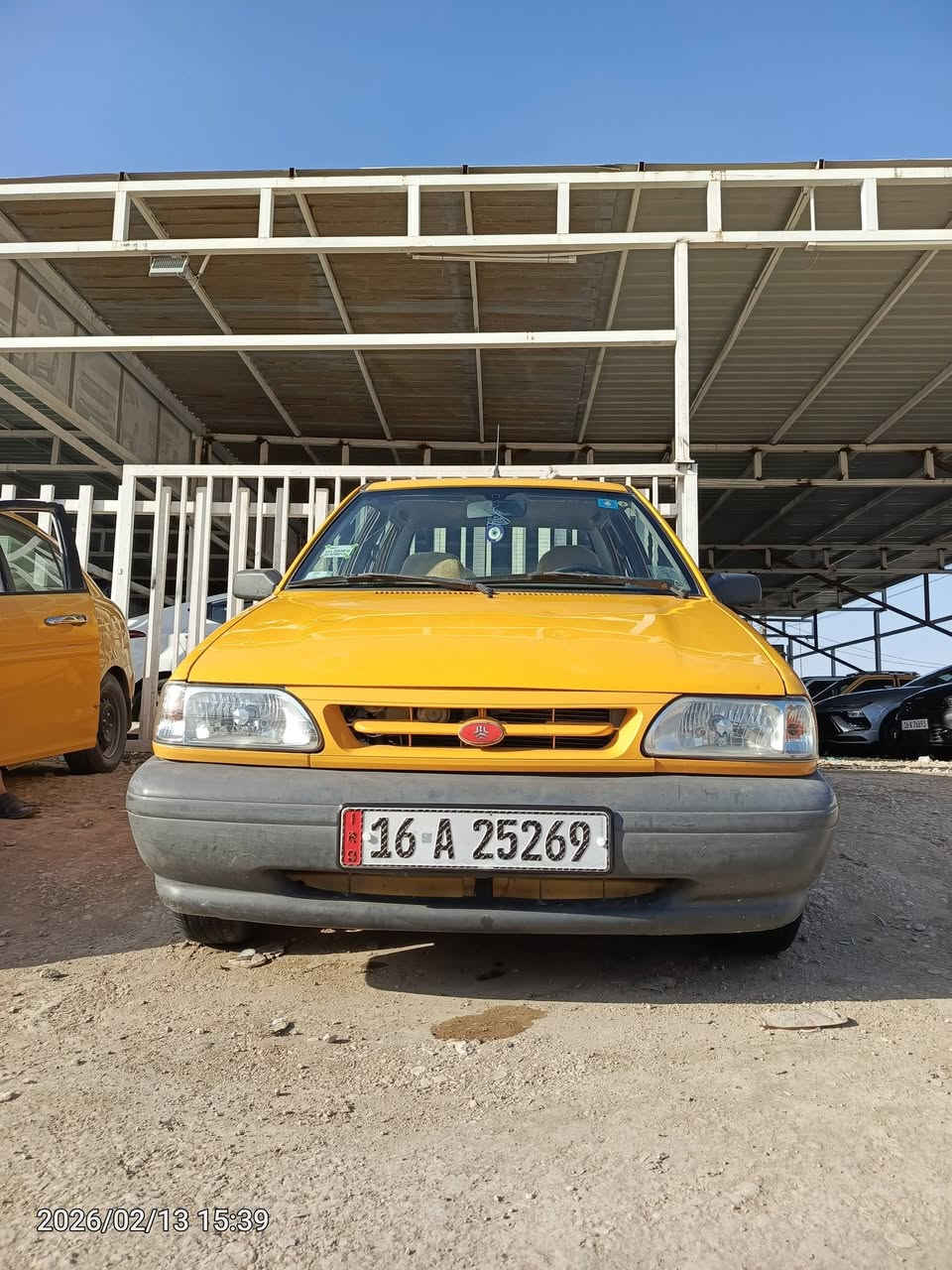 السلام عليكم
سيارة سايبة للبيع موديل 2019 السيارة غاز بانزين  
 جاهزة من كلشي مجرد خش بالجامولغ الامامي قليل جده اصبعين تقريبا فقط السيارة مكنيه وحدادية فول تبريد ثلج رقم دولي سنوية ل 30 
مكينه بيضه كيه برايد حاويه جديده 
السياره فول الفول رقم دولي قادسية 
سعر السيارة 50 وبيها مجال مكان السيارة الديوانيه مركز.. 
رقم التليفون ***********
