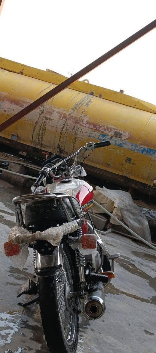 السلام عليكم موطور أربعه كير للبيع موديل 2019محرك معمر جديد السعر 325الف وبي مجال ***********
