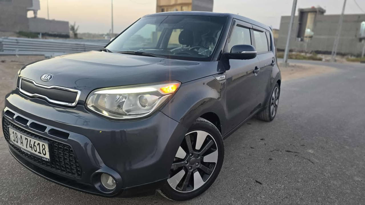 السلام عليكم 
كيا صول 2015 رقم بابل بأسمي سنوية ل30
حادث بنيد فقط وجزء من المسطرة الخلفية 
سيارة جاهزة وجديده وبدون اي نقص 
مواصفات 
لد امامي 
لايت عدسه  
بك لايت لد 
كشن كهرباء 
وبقيه مواصفات البلص المعروفة 
السعر 117$وبيها مجال جدا بسيط حق جيتك
العنوان:بابل 
للاستفسار ***********
