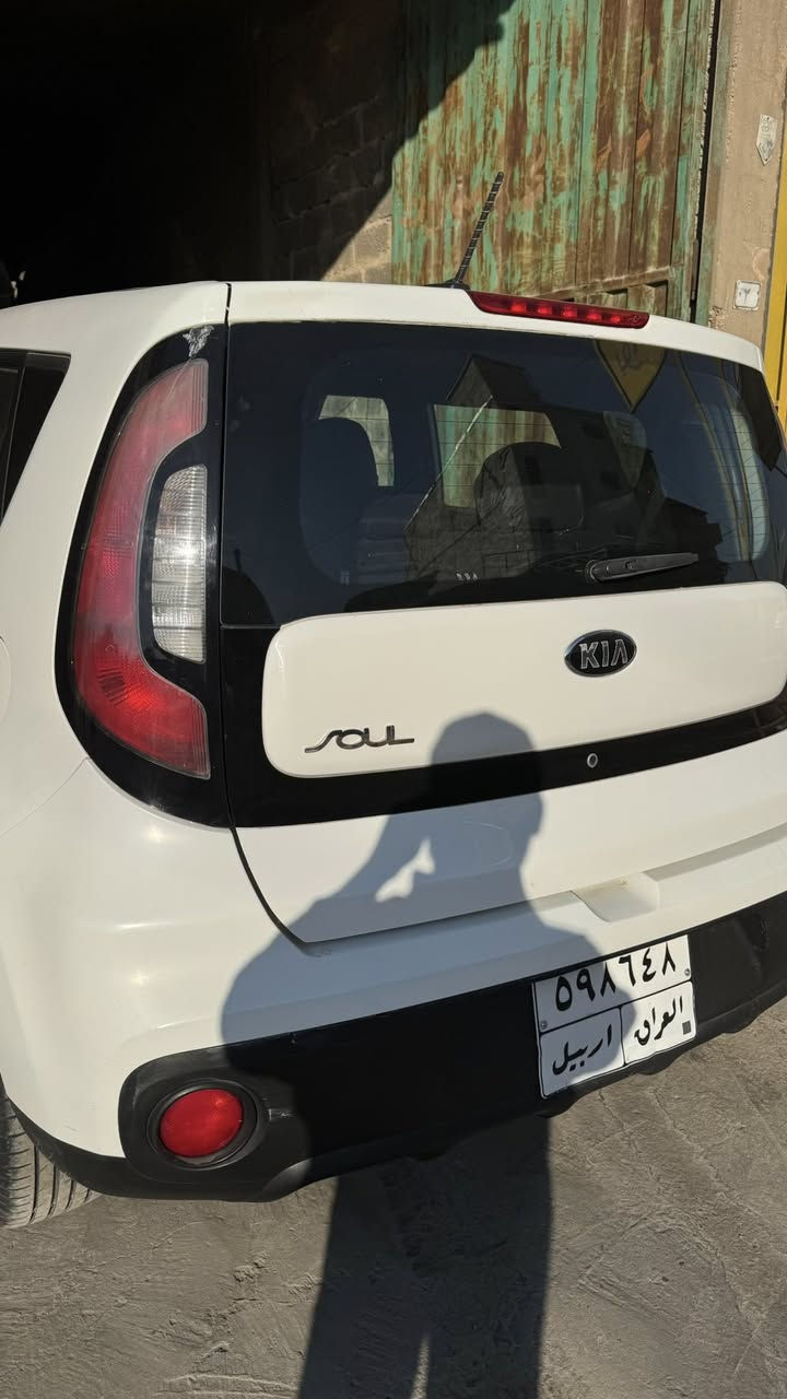 سلام عليكم صول للبيع2018ابيض رقم أربيل سنويه ساقطه تريد تحويل تريد وكاله بأسم الشركة بعدها مكينه 2000GDiوكير خير من الله  هم ترايك وين ميعجبك بيه ضربتها جاملغ ايسر  خلفي وامامي وبنيد 
 ابيعلك صبغ عام حداديه جديده وباتري وتخم تاير ربع مذب عليها بس دهن وبانزين قبل فترا بولشتها تحكمات ستيرن تدفئه تبريد ثلج حماوه ثابته جوه النص 
السعر 105وبيها مجال بسيط 
الأستفسار ***********
