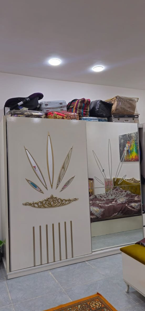 غرفه نوم تركي للبيع سعرها ٤٢٥ بيها مجال للشراي  
دوشك جربايه ٦٥ الف 
ميز طعام مع ٥ كراسي ٧٥ وبي مجال
مكان الدوره


**إذا كنت صاحب هذا الإعلان وتريد حذفه لأي سبب، رجاءا أرسل رسالة إلى الدعم الفني**