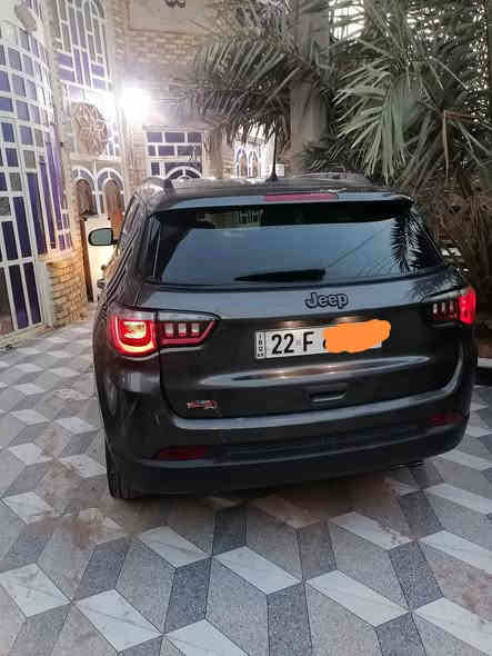 السلام عليكم
للبيع سيارة: جيب كومباس  2021

•الضرر: صبغ البنيد فقط  وصور حادث امريكا موجوده بالمنشور

•الرقم: اربيل  تحويل ثاني يوم 

مكفولة من الشاصي و اللغد 

•المواصفات :

▪️المحرك: 2.4L (اربعة سلندر)تنفس طبيعي المرغوب 

▪️ ماشيه 79

▪️ويل كب  مع طقم تايرات جديد

▪️بصمه تشغيل 

*  بصمه ابواب 
* 
▪️تشغيل عن بعد

▪️كامرة خلفية دواره

ماوس تحكم فور ويل٤ انضمه قياده 
اشاير بلمري

▪️كشنات السيارة جلد 

▪️تدفئة وتبريد لكشنات المقدمة ستيرن تدفئه 

▪️شاشة 

▪️تبريد قطعتين امامي وخلفي

▪️سايد بريك دكمة

▪️سستم صوت

▪️تحكم ستيرن جهتين بلوتوث وحاكية وكروس سرعة وتحكم صوت 

▪️نظام ABS مانع انزلاق

السياره كامله وما ناقصها شي

 ▪️اوتو ستوب وبعد مواصفات 
الضرر فقط البنيد بي صبغ 

سعر 145  وبيها مجال 

مكان السيارة البصره الدير

***********
