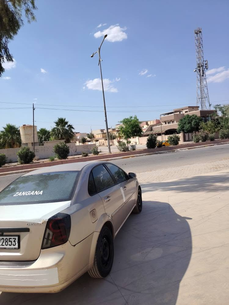 شۆڤلیت ئۆپترا 2009

بی بۆیاخ و لیدراو 
گێر و مەکینەی بەشەرت 
مەکینەی نەکراوەتەوە 

شوین کەرکووک
ژمارەی خاوەنی 
***********
***********
