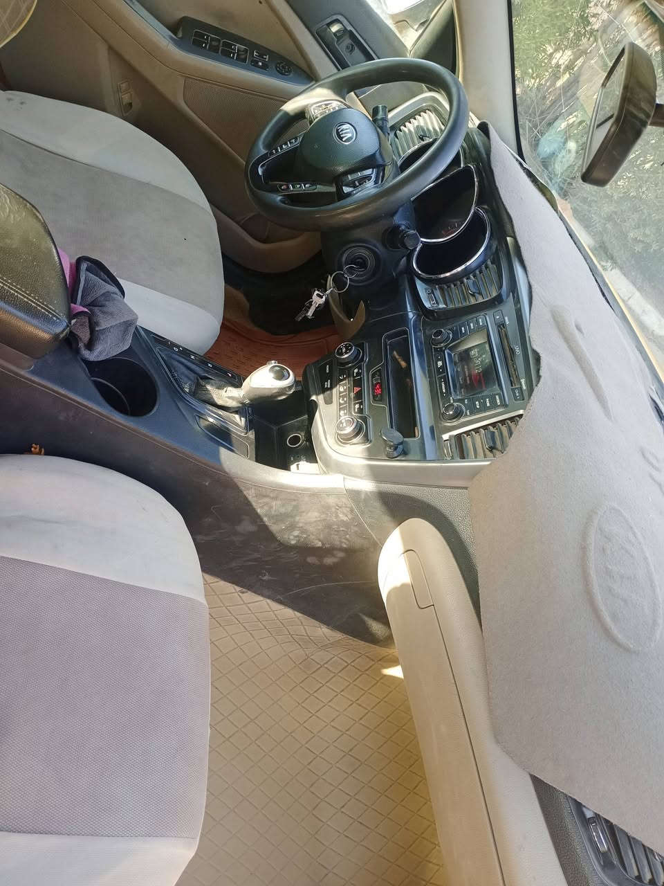 سلام عليكم اوبتيما 2013 وارد امريكي بسمي مصفره غرامات هيئه ما عليها ولا ربع رقم مثنى السياره خير من الله گير مكينه جديده بيها قطعتين تبديل بنيد وچاملغ مكان السياره النجف قضاء المناذره اريدها 85 وبيها مجال حگ الجيه ***********
