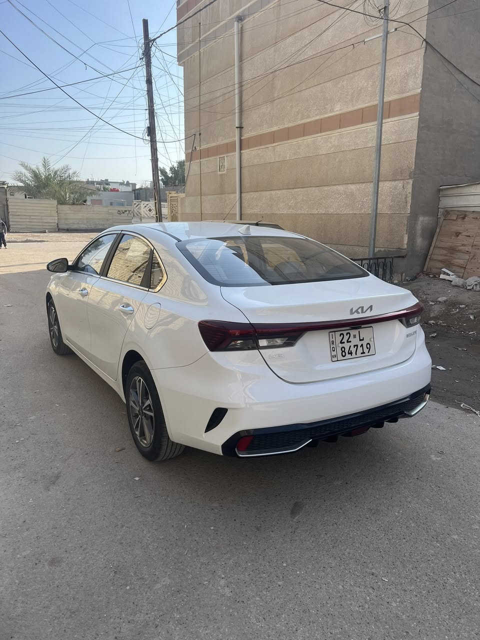 كيا كي ثري K3 موديل 2022
الي تجي فول  مواصفات تحكم ستيرن كامل سلايد فتحة 

محرك 1500 دبل نوزل كير 8 نمر 

رقم اربيل بأسمي تحويل مباشر

 ماشية ٣٩ الف ممتعوبه  سبيرها منازل قابله للزياده 

🔴المواصفات 

✅️فتحة

✅️شاشه كامرة 

✅️تبريد قطعتين + لمس

✅️تحكم ستيرن جهتين 

✅كروز ️مثبت سرعة 

✅️بصمه أبواب و بصمه تشغيل

✅️شاحن واير لس 

✅️شاحن تايب سي شحن سريع 

✅️كير طياره 

✅️يدات نيكل 

✅️شاشه بالكير

✅️لايت لد زينون 3 عدسات متحركة + الخلفي هم لد متصل 

✅ أشاير لكزس️ متحركة 

✅المري الجانبية بيها ️اشاير + هيترات 

✅️صندوك ذكي بصمة ( يفتح عند الاقتراب )

✅️كشنات جلد أبيض وليس أسود 

✅️سايد بريك بصمة

✅️أوتو هولد (auto hold)

✅️درايف مود 4 وضعيات
✅️(sport+eco+smart+comfort)
شاشة عداد دجتل 
وبيها بعد مواصفات 
⬅️ السياره كفاله عامه

 للاتصال  ***********
بي واتساب 

السعر 135 ورقة وبيها مجال حق الجيه

 📌 المكان بغداد البياع  التراث
