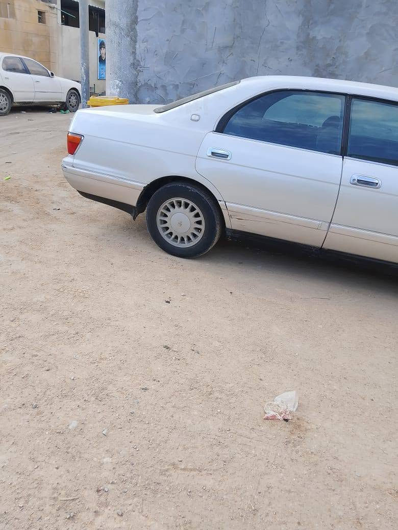 بطه فصل مديل ٩٥ السنويه جديده تنتهي ٢٠٣٠ سياره باسمي مداور ثاني يوم ما ناقصهة شي مالت جناي نضيفه المكان بصره ابو الخصيب مهيجران السعر ٥٠ و بيهة مجال الاتصال على الرقم ***********
