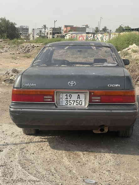 سلام عليكم 
كراون بطى منفصل موديل 2000 رقم كربلاء الانكليزي بسمي تحويل ثاني يوم سنويه لل 2027 بدون ضربه قويه لا شاصي لا لغد كير مكينه خير من الله جدد غرفه نضيفه 5 ويلكب تبريد شغال كهربائيات كلهه شغاله
العنوان : بغداد اليرموك 
الهاتف : ***********
السعر :  $50 وبيه مجال بسيط حك الجيه
