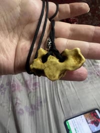 اكسسوارات شخصية • للبيع