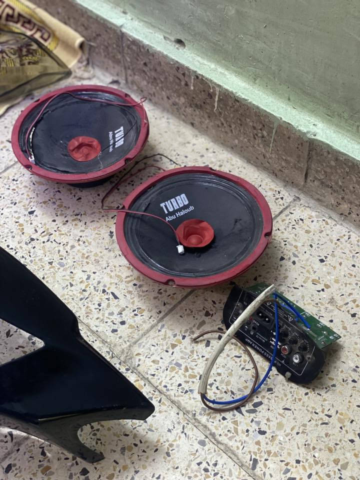 غراض ماكس للبيع
كفر 4 ولفات نقص سبايدر 20 الف قفل
دمام سماعات تيربو شرط ما مشتغل 25 قفل
ماصده اصليه 7 قفل
جامه بك لايت ب5 
قبق عمبار NCYاصلي ب5 
ويل عوزه  بس صبغ ب10 
مكاني بغداد مدينه الصدر ***********
