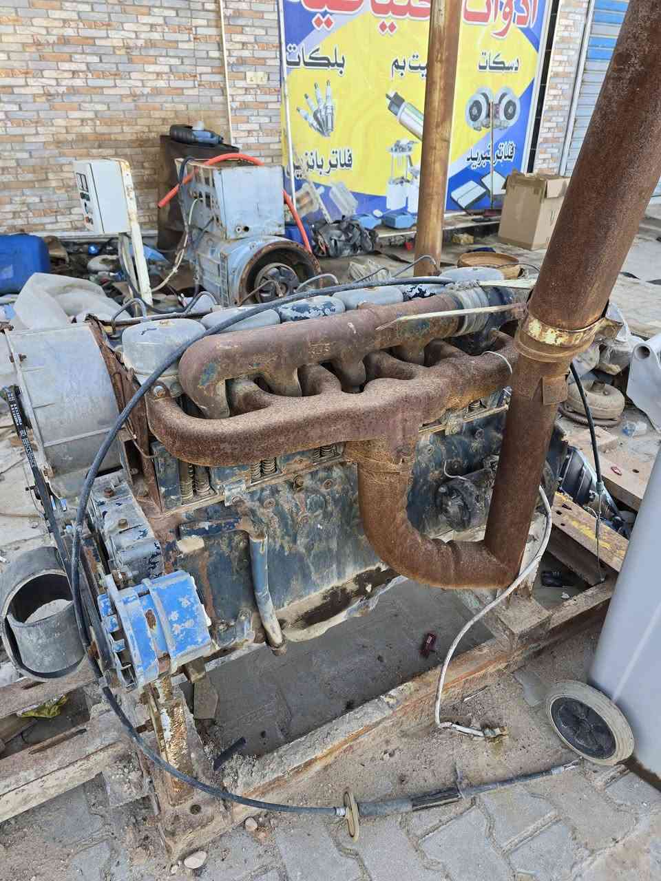 محرك دويز ٦ للبيع سعر ٢٥ باقي تفاصيل اتصل بلرقم اني مكلف بنشر ***********
