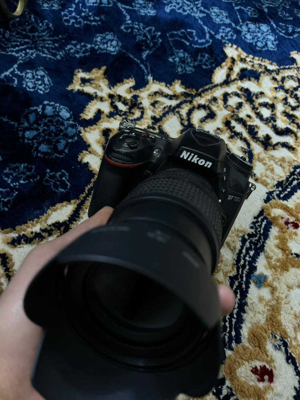 للبيع كاميرا Nikon D7100
المعالج: EXPEED 3
 • معالجة الصور بسرعة
 • تقليل التشويش في الإضاءة الضعيفة
 • تحسين الألوان
• حجم الشاشة: 3.2 
 • الدقة: 1.2 مليون نقطة
 • الشاشة غير لمس


**إذا كنت صاحب هذا الإعلان وتريد حذفه لأي سبب، رجاءا أرسل رسالة إلى الدعم الفني**