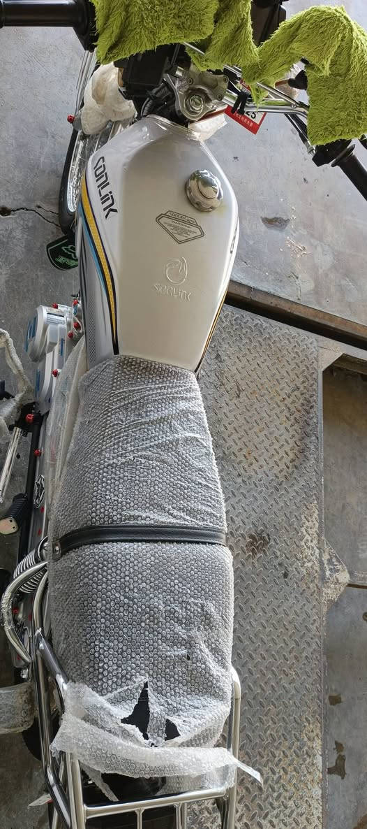 سلام عليكم دراجه تايكر موديل 2024 اوراق دراجه احلاا من الصور وما تعبانه ابد المكان صويره رقمي لاستفسار ***********
