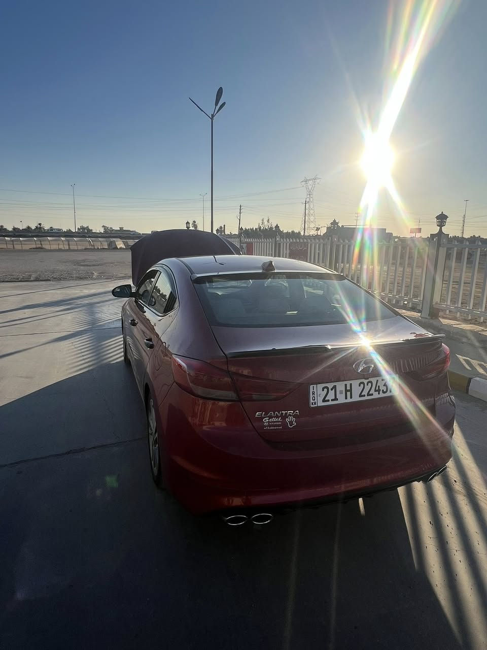 السلام عليكم النترا 2017 أمريكي نص فول بيها قطعتين فقط بدون دواخل بنيد مصبوغ وجاملع مبدل بلادي + منضومه غاز ( تحويل ) مكينه وكير مكفولات السعر 126 وبيها مجال ***********
