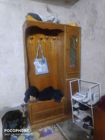 سلام عليكم غرفه تسكام 6ابواب وزاويه كبيره عدال خانتيت وميز تواليت نضيف والجربايه وتاج الجربايه مكاني بابل النيل السعر 375  رقم اتصال وتساب ***********
