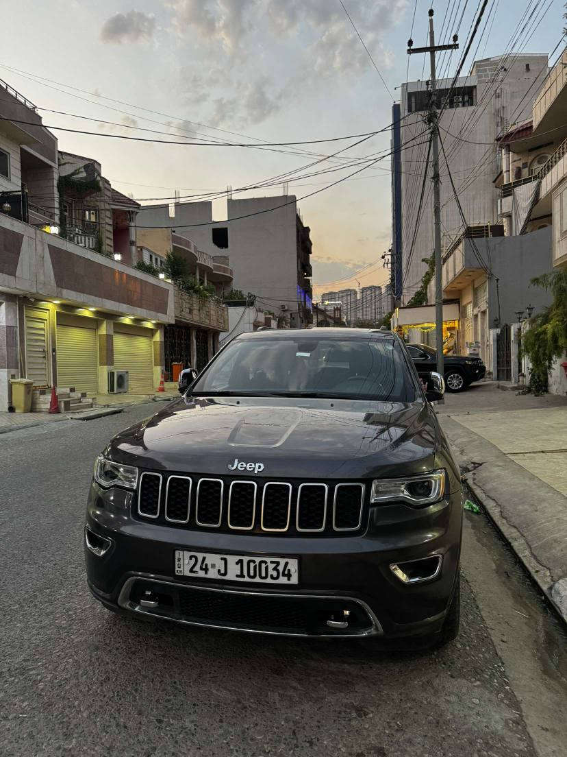 Jeep 2020 
موصفات OverLand فول فول 
ماشية 50 mile
جملخ أمامي صبغ بدون دواخل و بيها شبر PDR
كير و محرك و تبريد و جكات كلشي بشرط
عنوان سيارة دهوك
*********** دهوك, العراق
