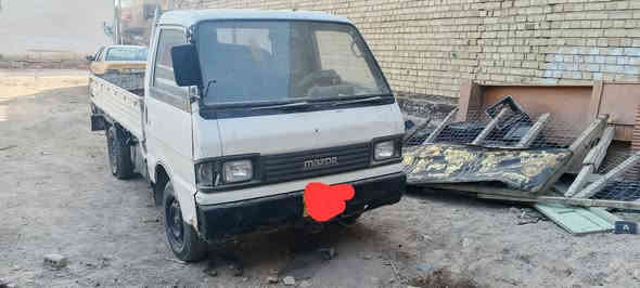 السلام عليكم كيا مازدا حمل موديل 96 رقم الماني كربلاء سياره حره مداوه ثاني يوم للبيع مكانها نجف سياره  مكينه  كايمه بس شغاله بدي طويل تك قماره  ماكينه 2700 بنجو  سعرها 28 مكانها نجف شراي يتصل ***********
