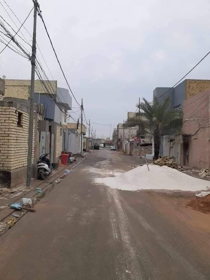 السلام عليكم يتوفر عَرصة 150 متر، بلدية. الموقع: النجف – حي العسكري، قرب شارع السبيس (قصد المدة 20 سنة مقدرة 60) سعر التطلّوعة: 45 مليون. والاستفسار: *********** ***********
