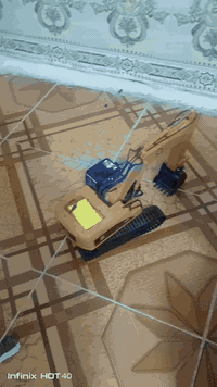 يوجدلديناالعاب باله كسر جديد سعر خاص او رقم ***********
