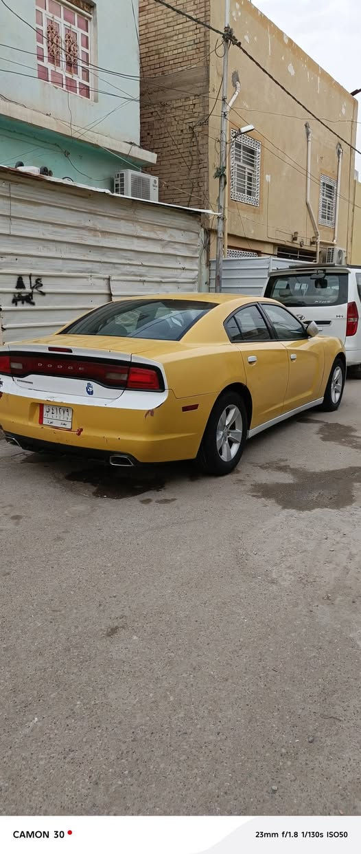 السلام عليكم جارجر للبيع موديل 2012 رقم بغداد سياره مكفوله وحلوه مكان سياره ديوانيه***********
