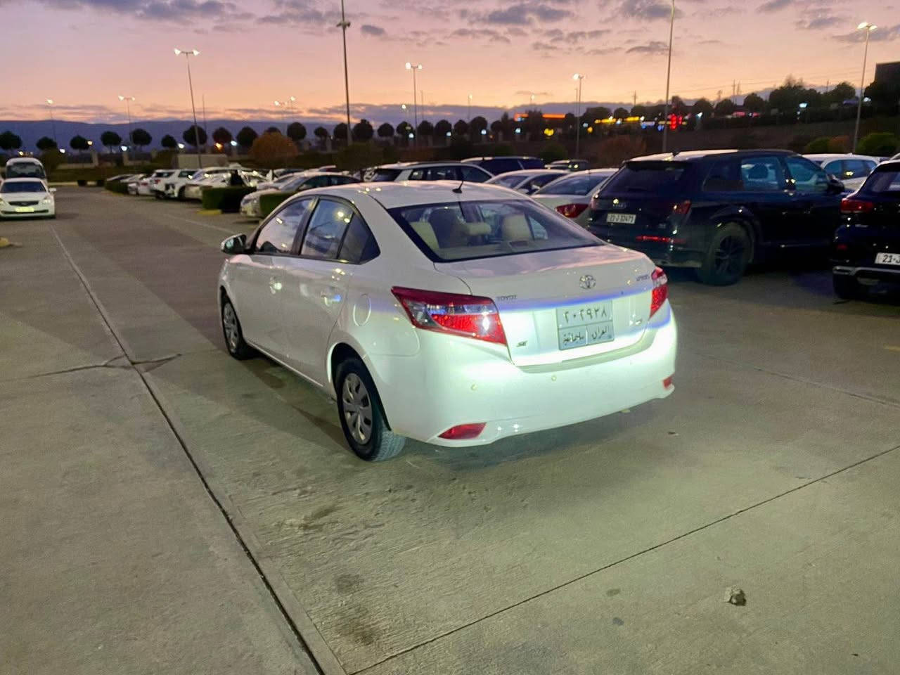 تۆیۆتا یارس 2015 SE سفری شەریکە سپی بەفری بێ بۆیاخ 1-2 پەڵە ساردی هەیە گێڕ و مەکینە بە هەمو شەرتێک  زۆر تازە ماوەتەوە سەنەوی تازەیە بێ تەقەو ڕەقەیە بێ مەسرەفە سعری 122 کە مێک مەجال . *********** _ *********** ~ 
Viber ~ wats app السليمانية, العراق
