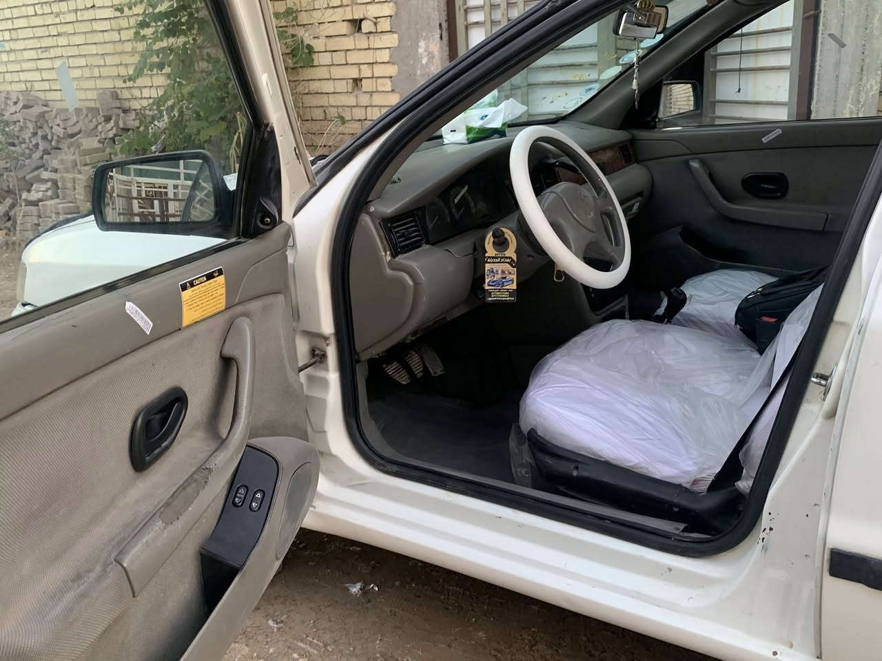 السلام عليكم سياره سمند للبيع

الا ضربه ولا صبغ ولا تبديل مكفوله 

موديل 2010 داخل بيجي ماطق

كير قبل سبوع بدلت عينه وصينيه وبوربرن

مكينه البلرحه بدلت دهن لكيتهة منقصه وطلعت بيهة دخانه بيضه رحت فيتر كال لاستيك ولف

تخم تاير خط ابيض جديد

ثاني يوم تحويل هزه قبل شهر

بلديات شارع المصرف

***********

السعر 43 وبيها مجال
