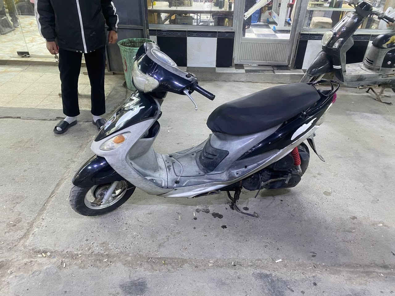 السلام عليكم دراجه ماكس قجمه للبيع مبدل بس ولفات تجي تفحص بعينك كلشي شغال بيهه السعر 600وبيهه مجال البصره الاصمعي الجديد رقم الهاتف ***********
