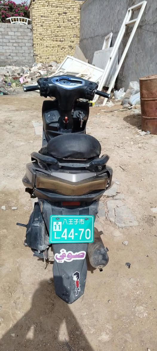 سلام عليكم دراجه للبيع بيع مستعجل كلشي شغال بس بيهه دخان ب ١٠٠قفل بيع مستعجل ***********
