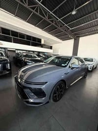 سوناتا 2024 ماشيه ٢٢ الف صور الحادث بالمنشور بدون ايرباك بدون اي دواخل...