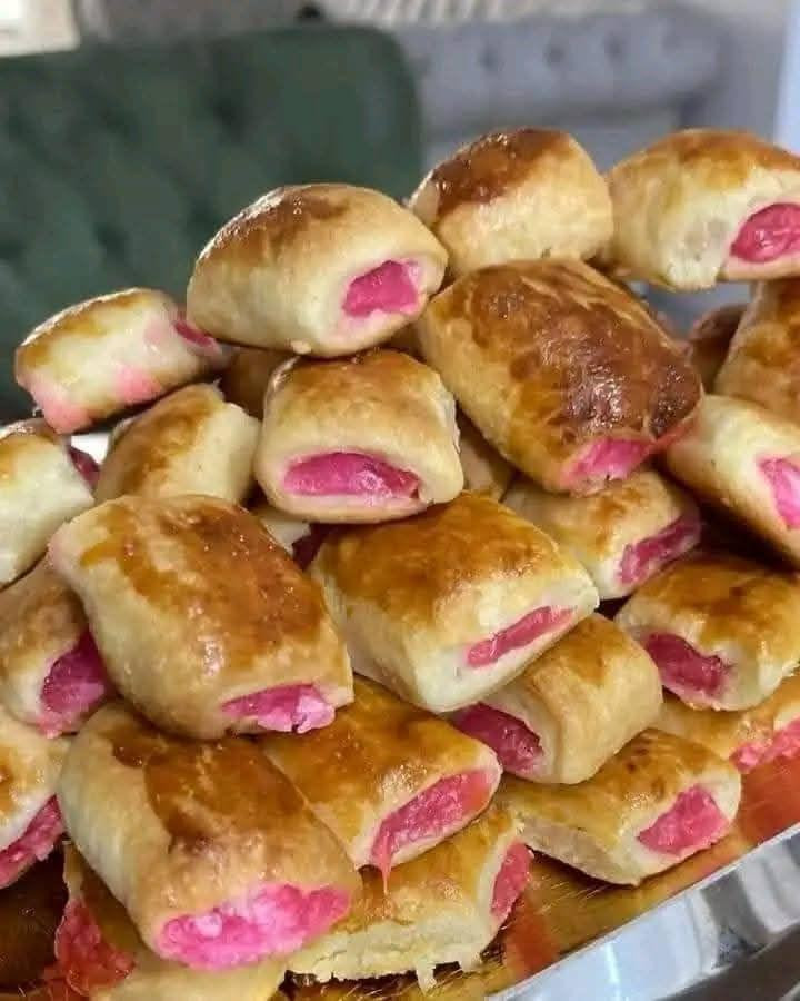 كيلو كليجه تمر وسمسم مبروش وحلقوم ب سعره 5الف كيلو الخفيفي5الف موجود *********** موجوده خدمه توصيل الحجز على الواتساب 😋 هشه وطيبه وصحه وعافيه للجميع 💖 حلة, بابل
