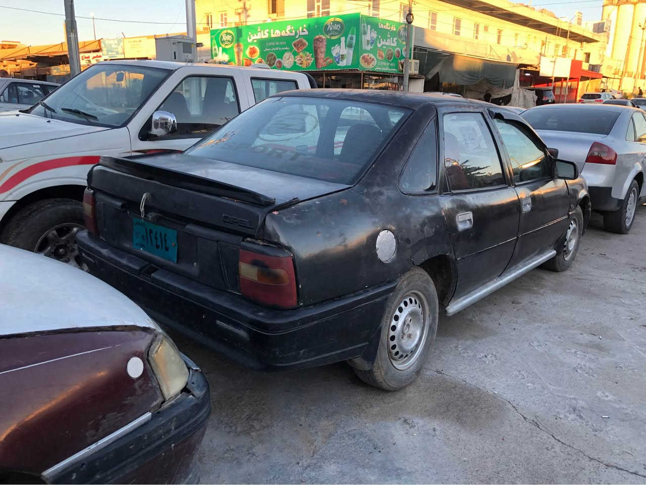 فيكترا موديل 1991 مه كينه 20 گير و مه كينه بشه رت سياره توزو با ده ين و دزي بشه رت سعر 10 ورقه پيجه ك مجال عنوان زاخو رقم تله فون *********** زاخو, دهوك
