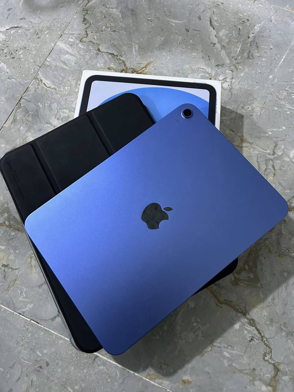 سلام عليكم ايباد ١١ بطاريه 100 نضافه 100%١٠٠ للبيع 475 مكاني بغداد حسينيه راشديه وكراده للستفسار ***********
