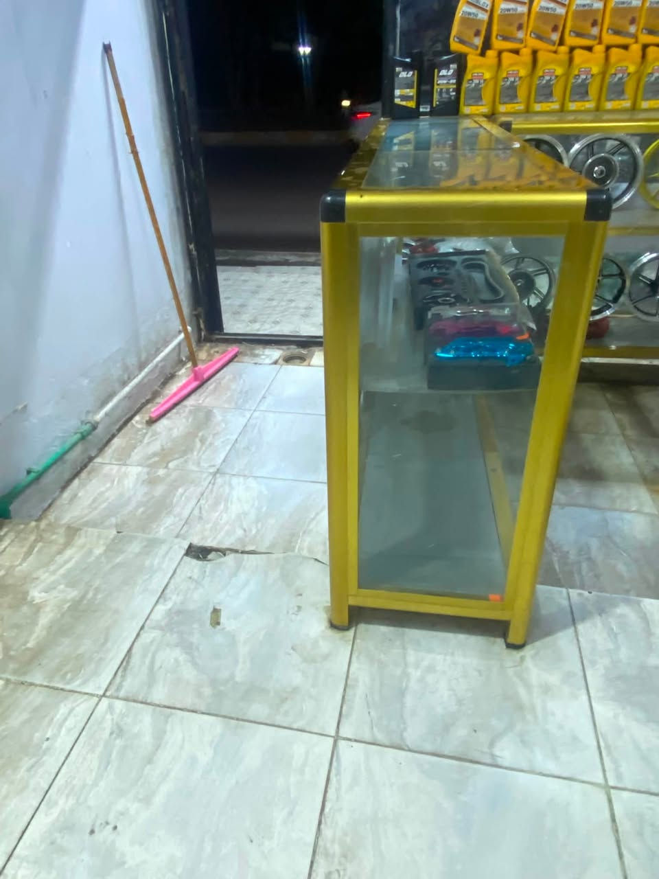 للبيع السعر 50


**إذا كنت صاحب هذا الإعلان وتريد حذفه لأي سبب، رجاءا أرسل رسالة إلى الدعم الفني**