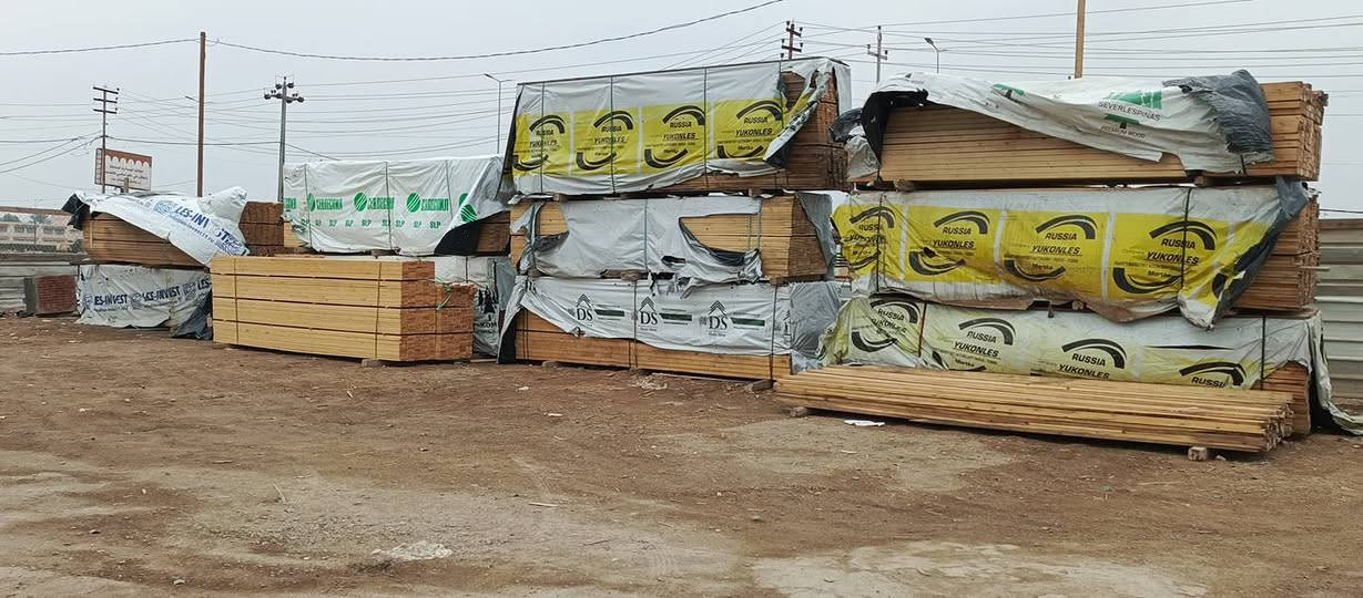 السلام عليكم سكلة الرحمان الحصوة قرب مطعم النصراوي يتوفر لدينا جميع انواع البلاويد ويوجود  تشريح البلاويد و انواع الخشب ولدينا ايجار خشب لوح وسير وبقار رقم الهاتف ***********
