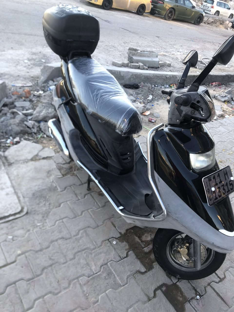 السلام عليكم دراجة ياباني  100 العنوان بغداد مدينة الصدر للاستفسار على الرقم ***********
