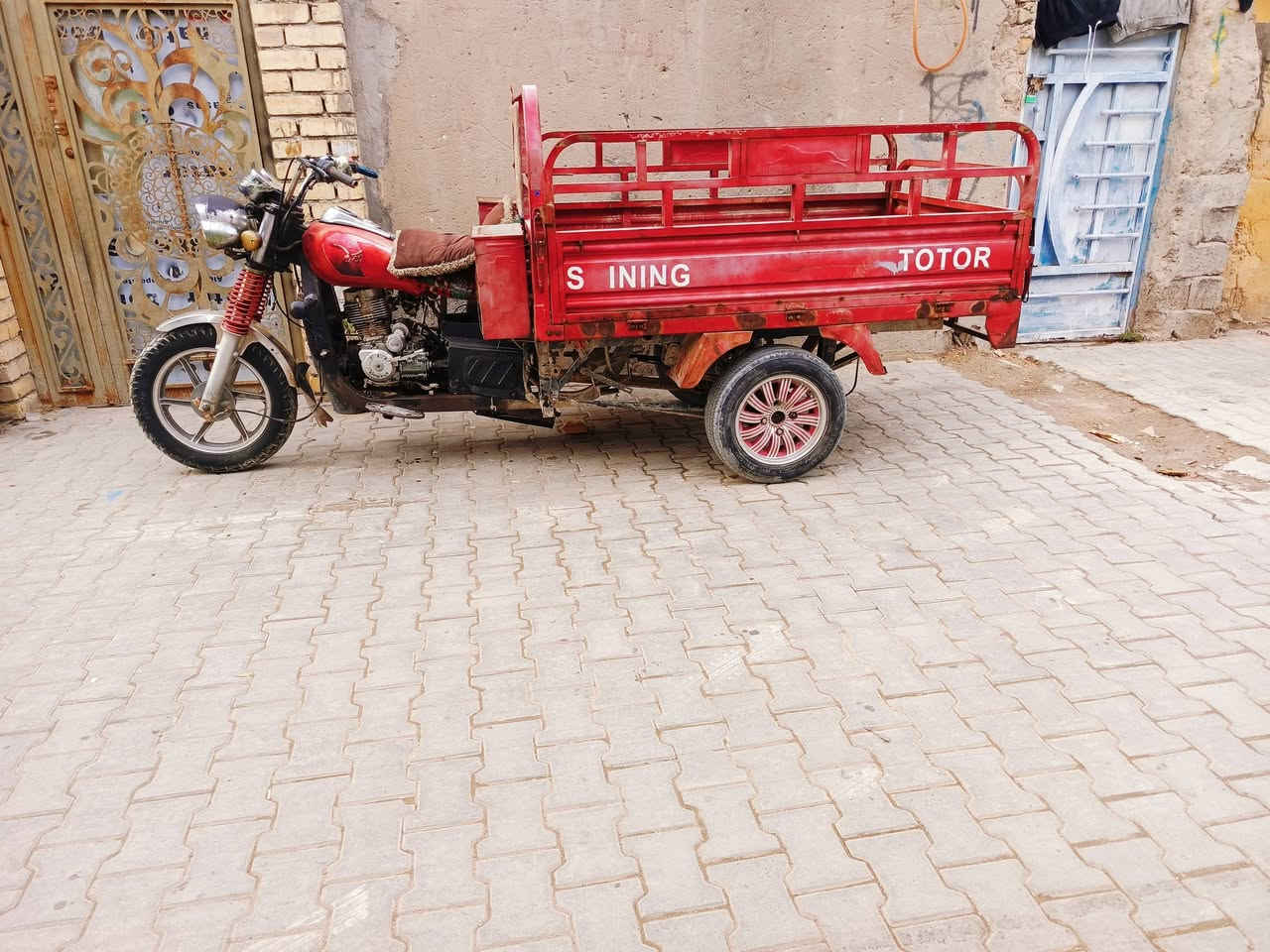 سلام عليكم جمره للبيع موديل ١٩ بدون وراق بس مكفوله  من صرقه كفلكيه من صرقه ستوته خير من الله مل شغر  ستوته كدام للعين نضافته  مل شغر سعره علا للاتصال مكاني بغدادشعله‪***********
