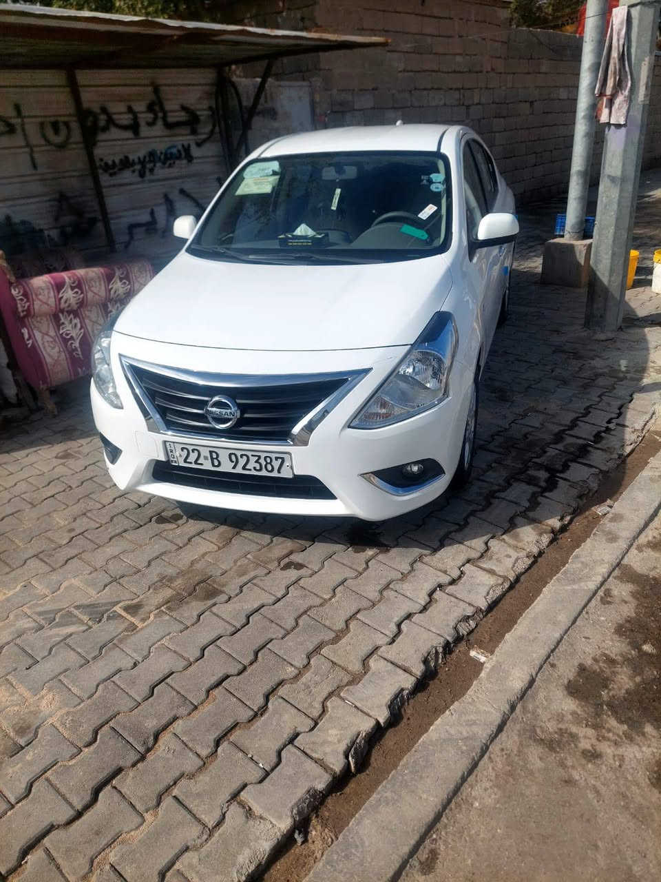 السلام عليكم نيسان سني هندي مواصفات جام كهربائي تبريد خلفي بليته زركه سياره كفاله عامه شخط مابيها ماشيه 39 عنواني بصره تنومه  *********** سعر 130
