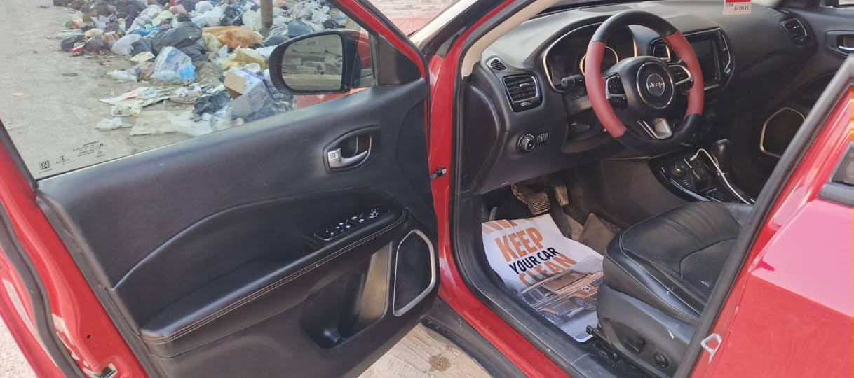 [١٨‏/١، ١:٢٧ ص] اصيل: السلام عليكم ..
جيب كومباس موديل 2019 السيارة وارد امريكي رقم بصرة حرة نظيفة جداً واستعمال شخصي تحويل ثاني يوم محرك كير كفاله بيها 3 قطع صبغ ( مدكر + باب + بداية القمارة) وصور حادثها موجودة ماشية 120 الف كيلو كشنات كهربائية جلد شاشه كبيره تدعم الكار بلي + كامرة 360 خلفية سعرها 115$  ***********
