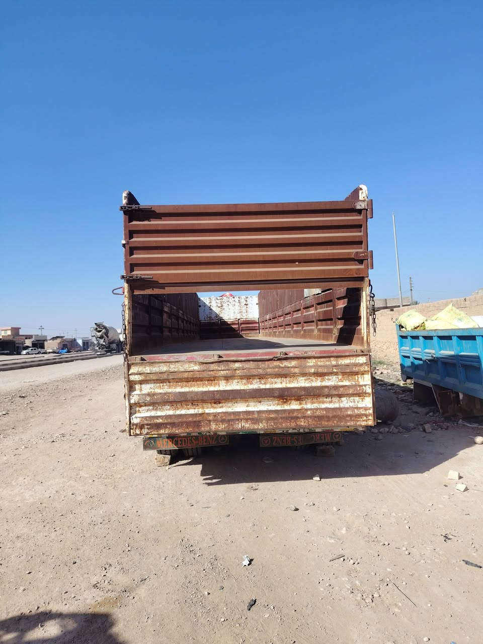 سلام عليكم عربانه للبيع طول 13/60دناكير 14صيني شاصي اوربي مكانه الانبار القائم اي استفسار اتصل عل رقم   ***********
