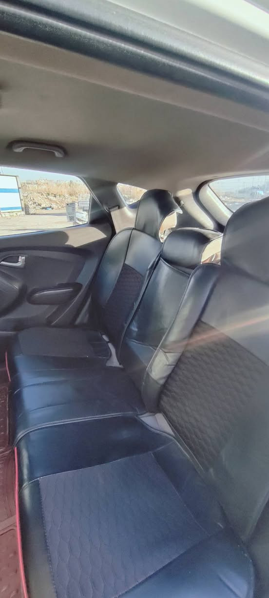 تكسون موديل 13فول بدون ضرر بدون صبغ  مكلف بالنشر رقم صاحب السياره   ***********
